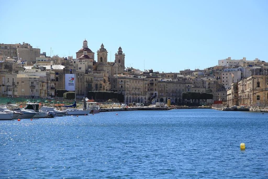 The View Penthouse Lägenhet Cospicua Exteriör bild