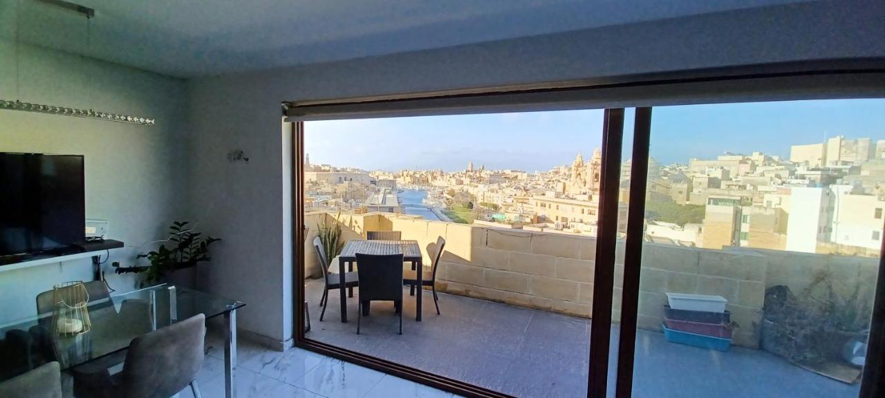 The View Penthouse Lägenhet Cospicua Exteriör bild