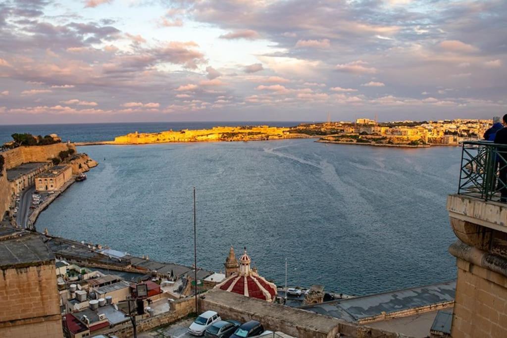 The View Penthouse Lägenhet Cospicua Exteriör bild